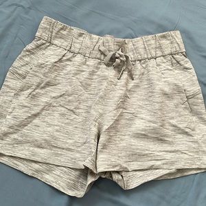 Lululemon On The Fly Short